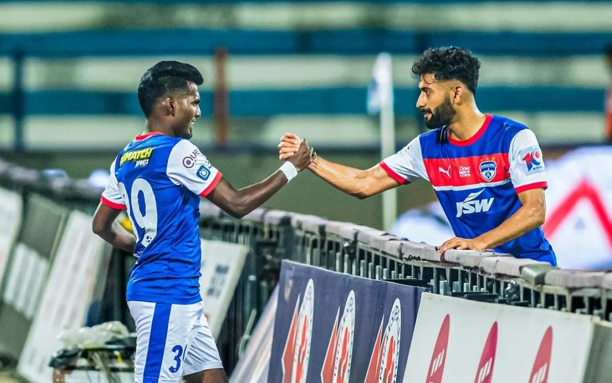 ISL 2023-24: Bengaluru FC keep Playoffs hopes alive with late-goal win against Hyderabad FC