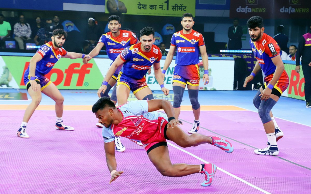 PKL 10: Arjun Deshwal s 20 Points Help Jaipur Pink Panthers Beat U.P. Yoddhas, Reach Semis