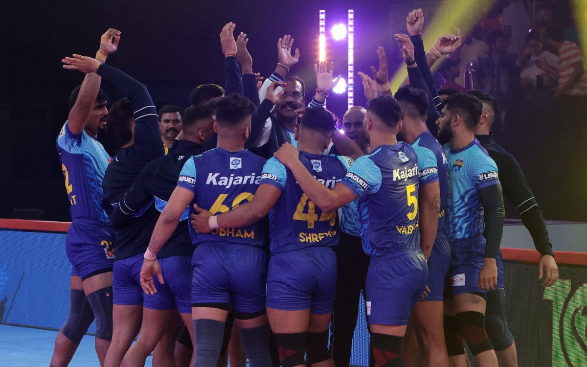 PKL 10: Bengal Warriors begin home leg against Gujarat Giants, issue rallying cry to fans