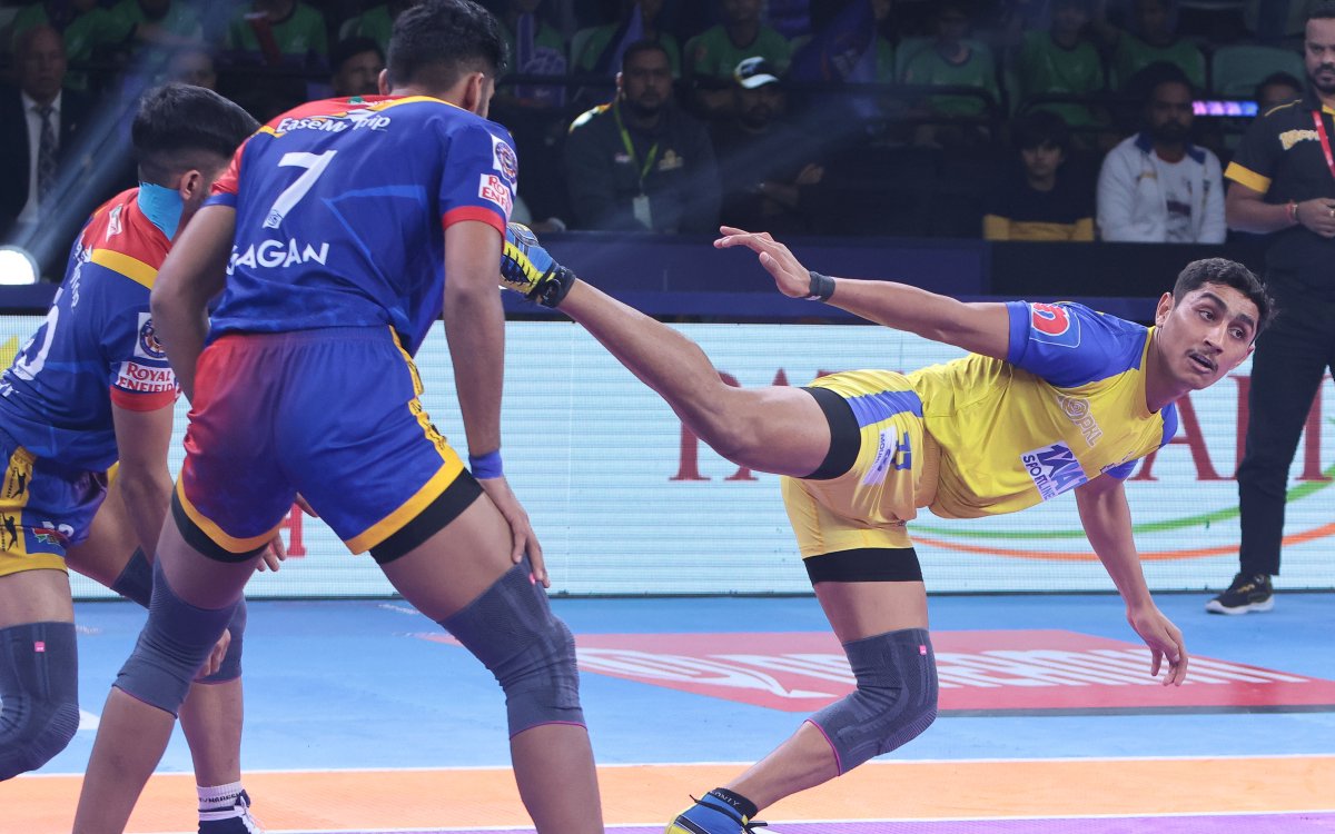 PKL 10: Narender’s 10, Sahil’s Five Points Keep Tamil Thalaivas Alive In Playoff Race