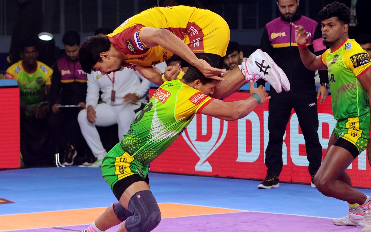 PKL 10: Patna Pirates fight back to beat Telugu Titans, qualify for playoffs