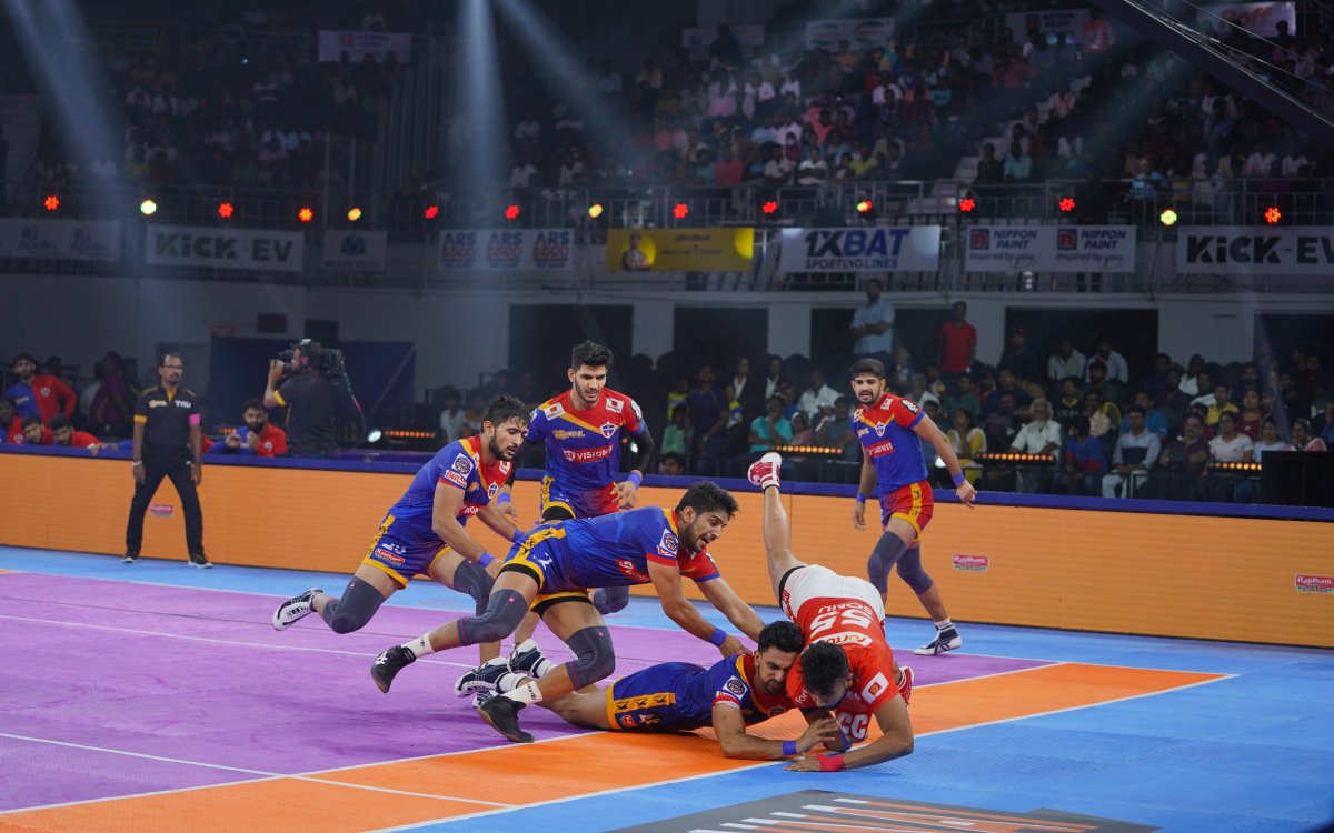 PKL 10: U.P Yoddhas Look To Turn The Tables Against Gujarat Giants In New Venue