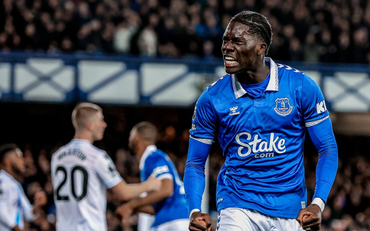 Premier League: Onana s Late Header Moves Everton Out Of Relegation Zone