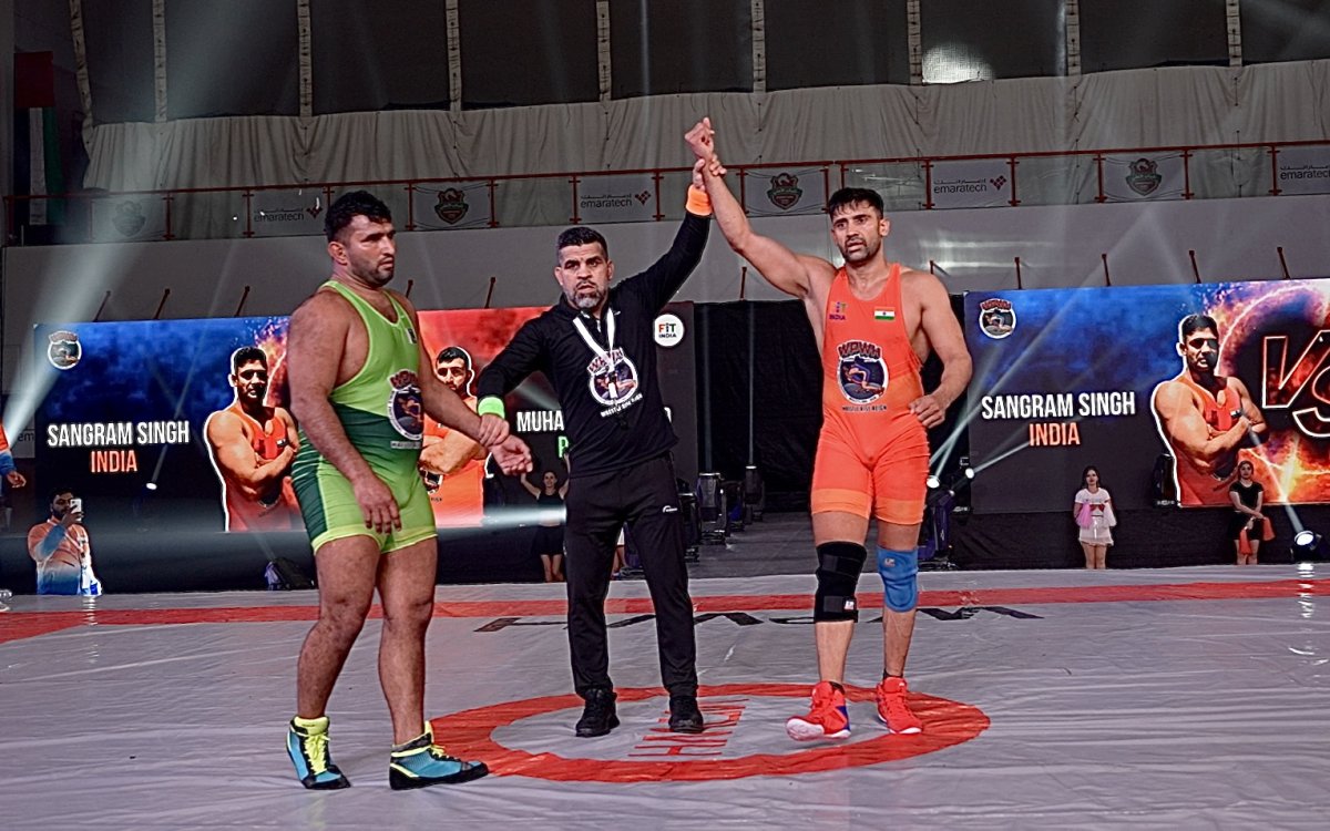 Sangram Singh beats Pakistan’s Mohammad Saeed at International Pro Wrestling Championship in Dubai