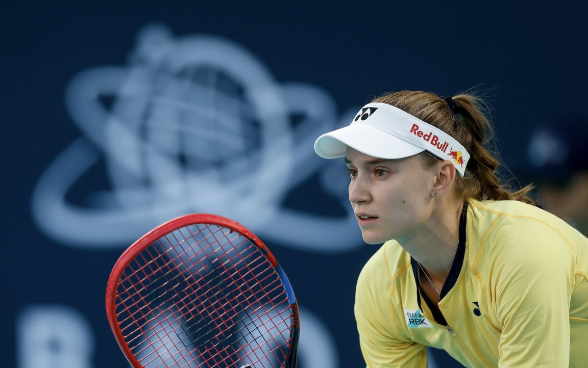 Tennis: Rybakina Beats Collins To Sail Into Abu Dhabi Quarterfinals