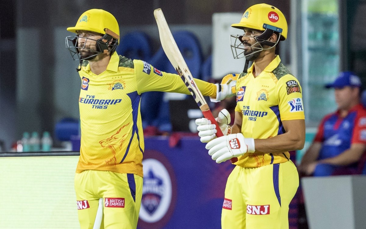 That’s their strength: Sunil Gavaskar lauds CSK opening duo, Gaikwad and Conway