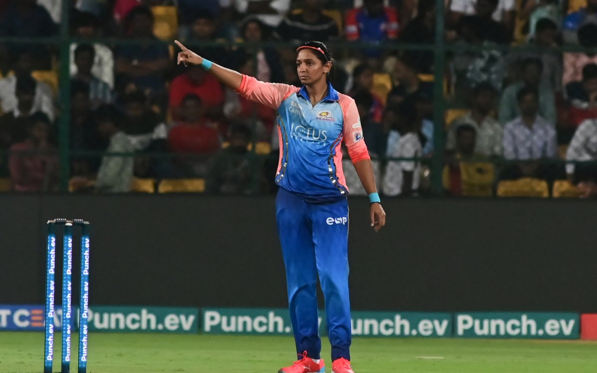 WPL 2024:  I m Confident Harmanpreet Will Be Back For Next Match , Says Charlotte Edwards , Says MI Coach Charlotte Edwards