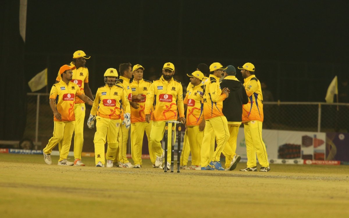 IVPL: Raina, Pawan Negi shine as VVIP Uttar Pradesh beat Chhattisgarh Warriors, storm into final