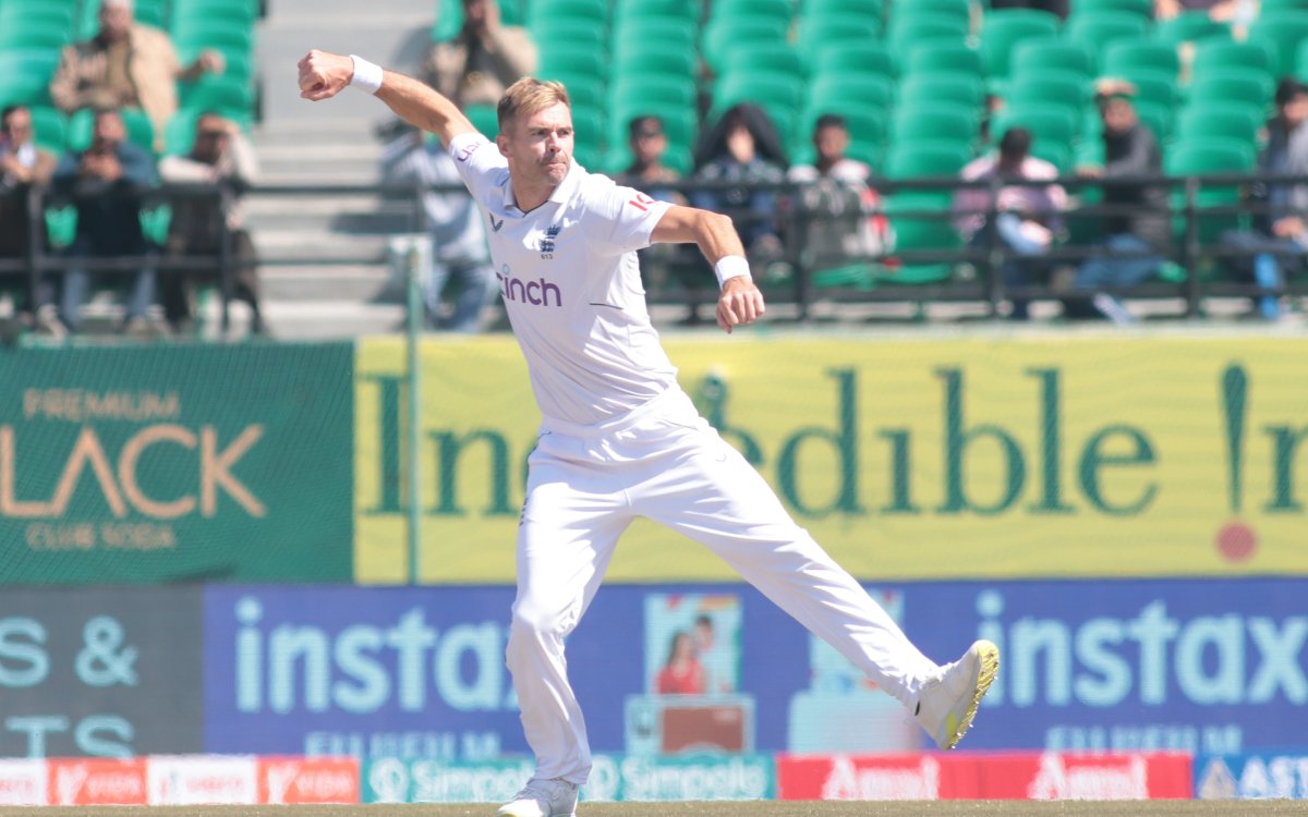 James Anderson Becomes First Pace Bowler To Pick 700 Test Wickets