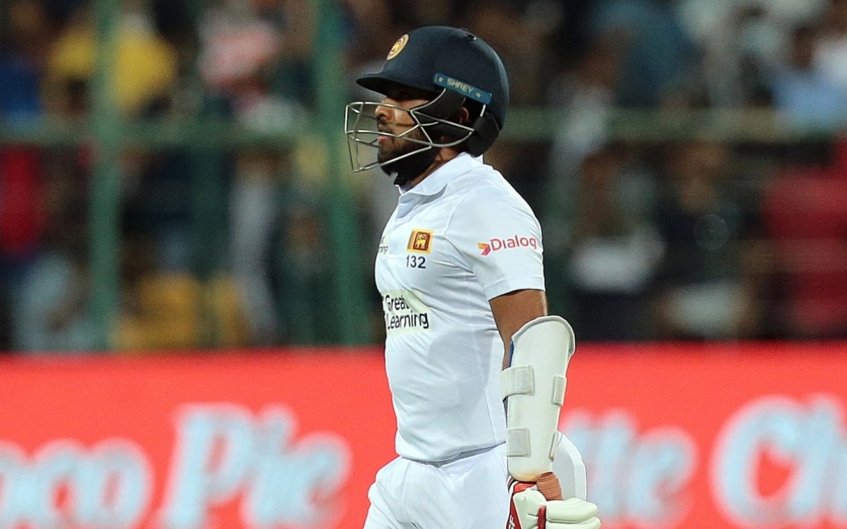 Lahiru Thirimanne hospitalized after car accident; report