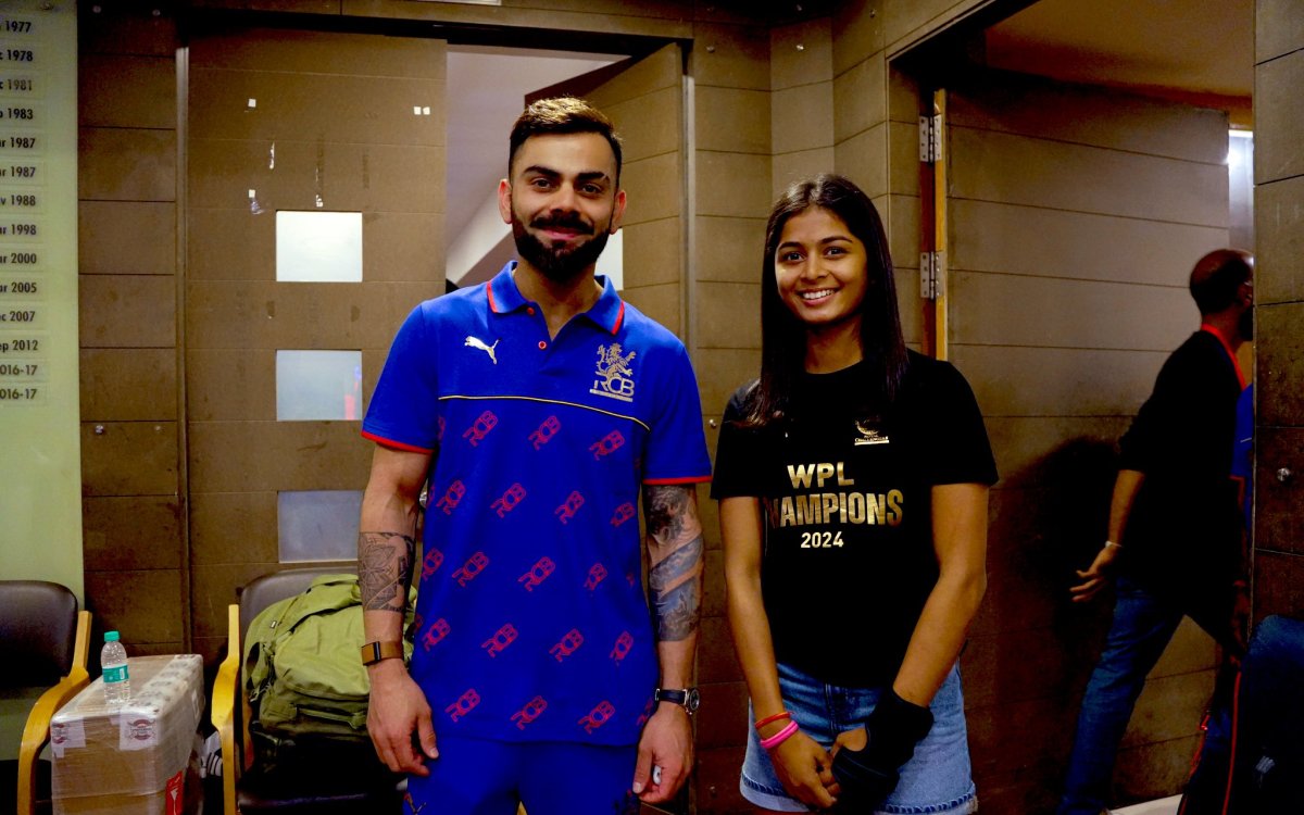 ‘Moment of my life’: Shreyanka Patil meets Virat Kohli