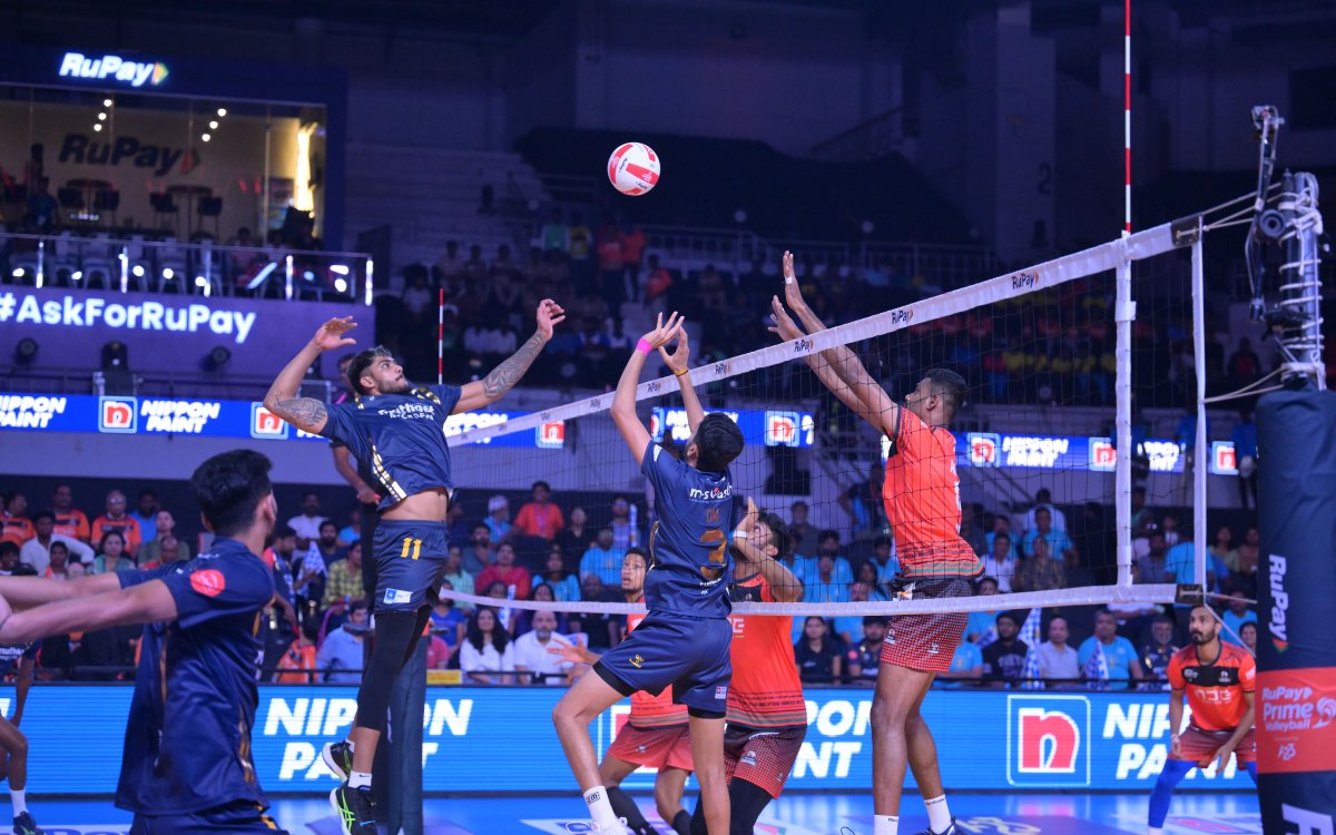 PVL Season 3: Kochi Blue Spikers Beat Hyderabad Black Hawks To Restore Some Pride