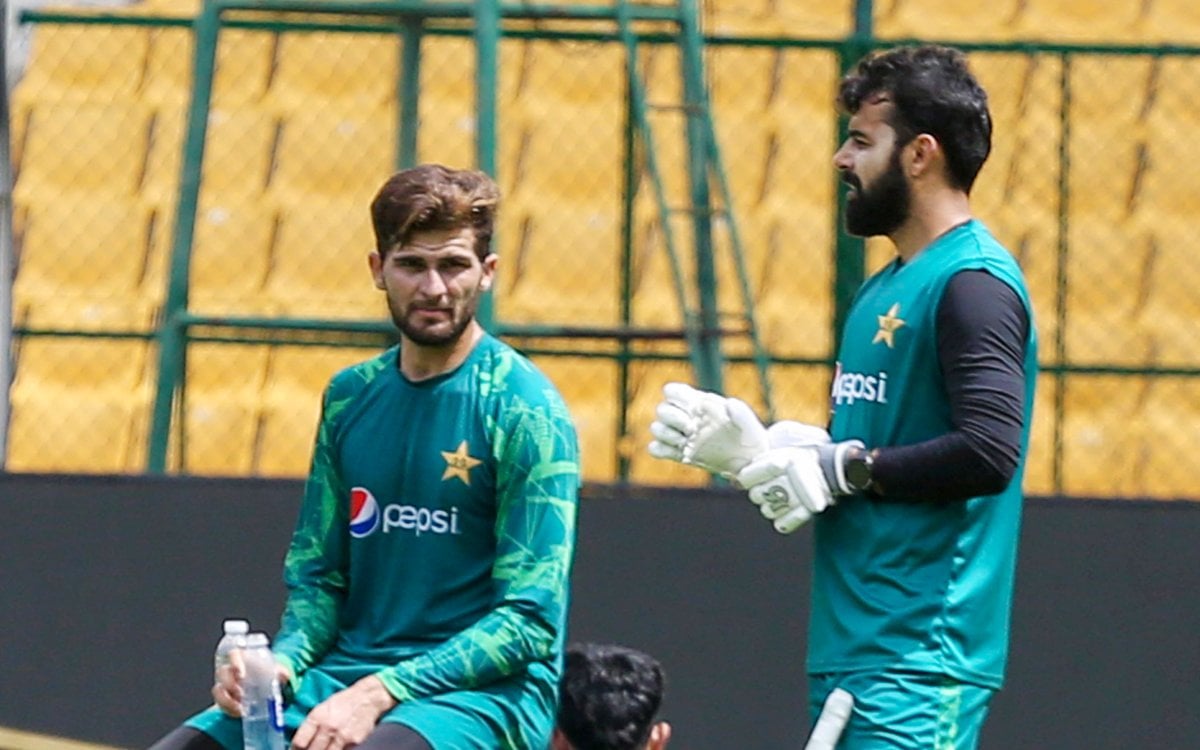 Shadab Khan backs Shaheen Afridi to continue Pakistan T20I captaincy