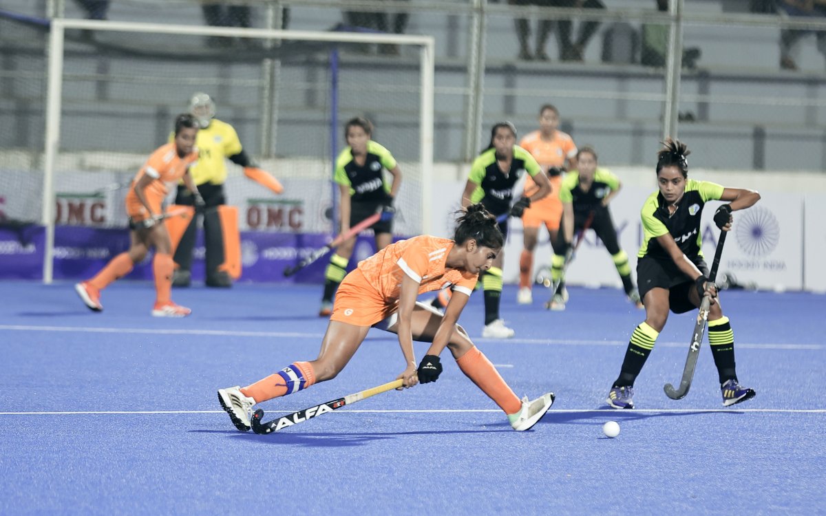 Sr Women s Hockey Nationals: Haryana Power Through To Summit Clash With Maharashtra (ld)