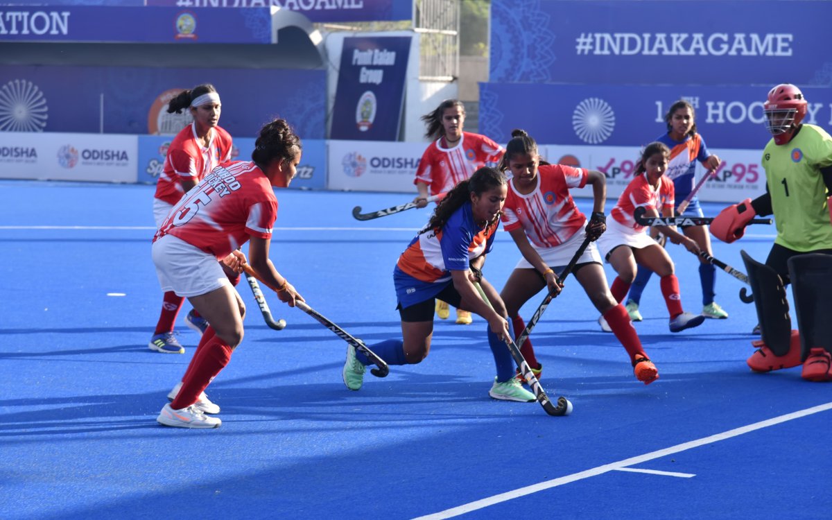 Sr Women s Hockey Nationals: Manipur Thrash Uttarakhand 11-2 To Seal Final Quarterfinal Spot