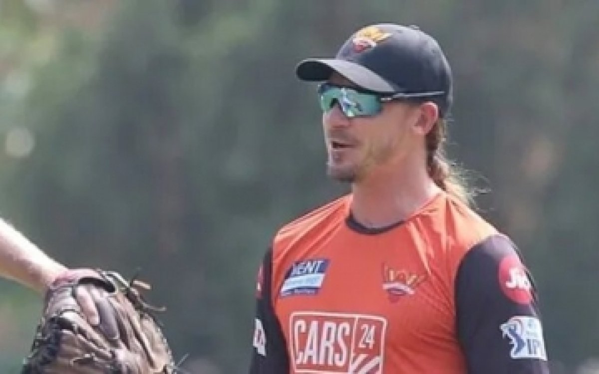 Steyn requests break from his role as SRH bowling coach in IPL 2024; Cummins may become captain: Rep