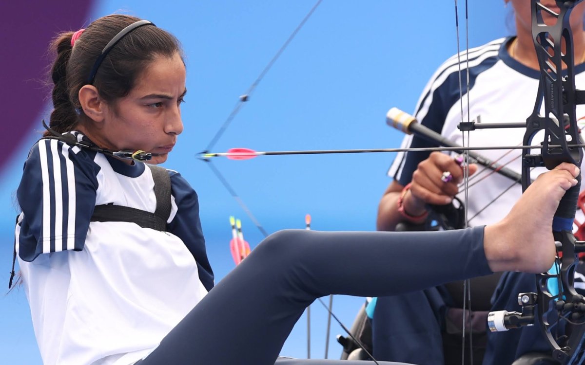 Women's Day: Teenage armless archer Sheetal Devi redefines excellence with extraordinary talent