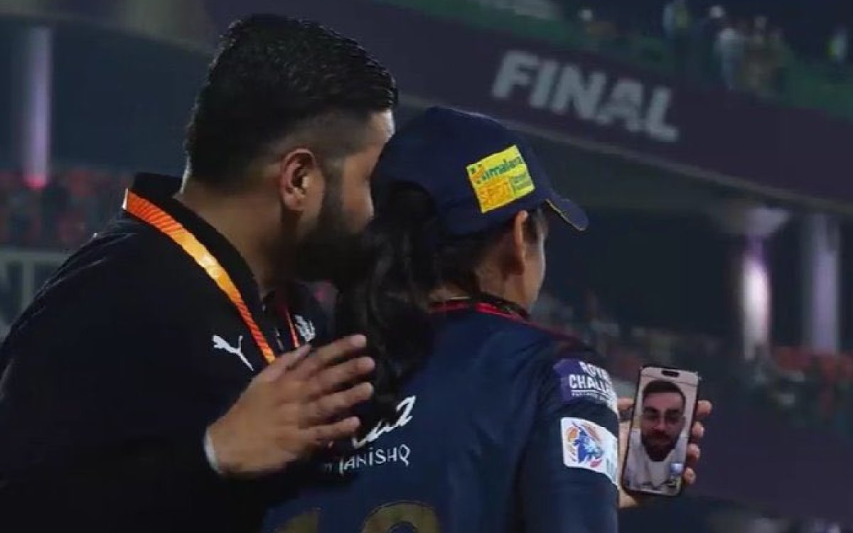 WPL 2024: Virat Kohli video calls Smriti Mandhana after RCB`s title triumph