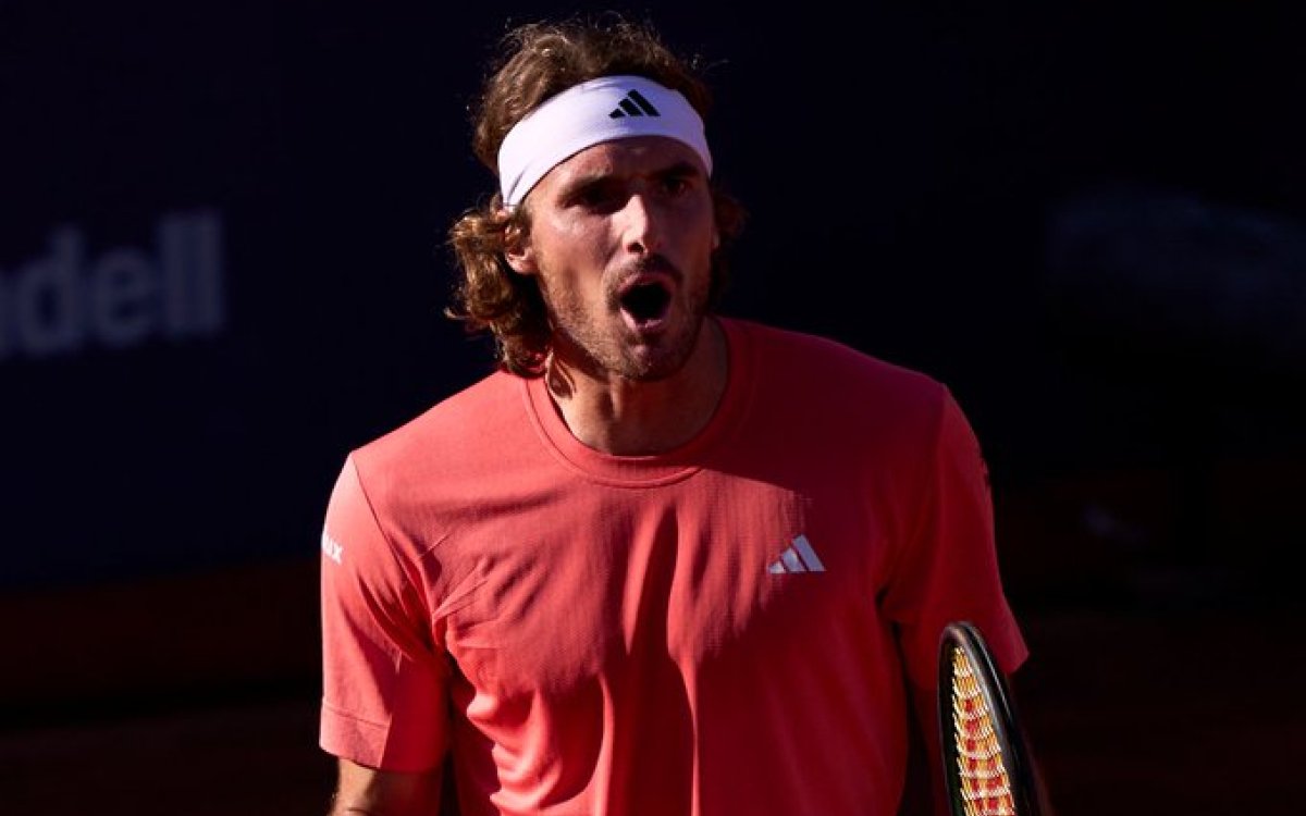 ATP Tour: Tsitsipas saves two match points to win, advances to semifinals at Barcelona