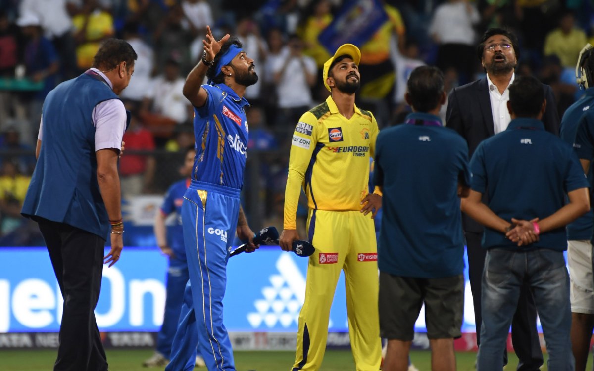 IPL 2024: Hardik Pandya elects to bowl as Mumbai Indians go unchanged against CSK