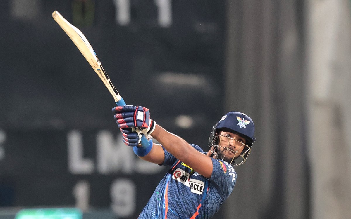 IPL 2024: Nicholas Pooran’s late burst guides LSG to respectable 161/7 against KKR