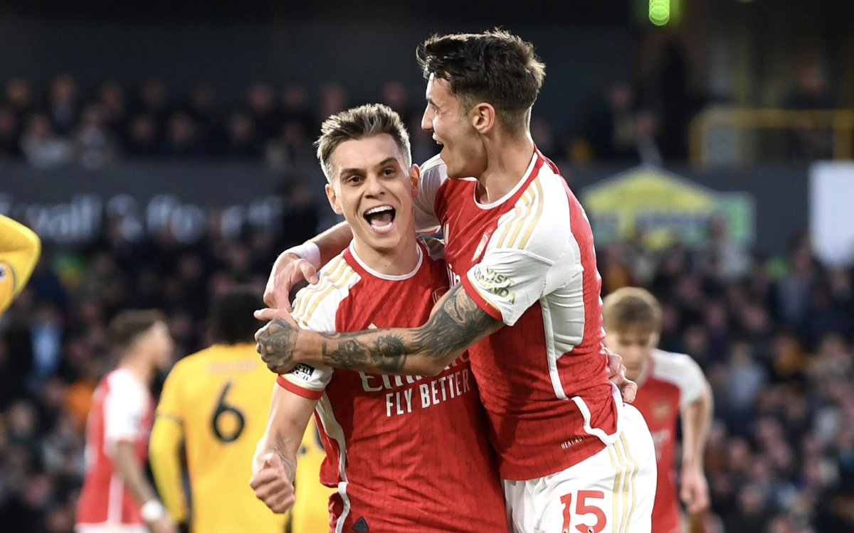 Premier League: Arsenal Beat Wolves 2-0 To Return To Top