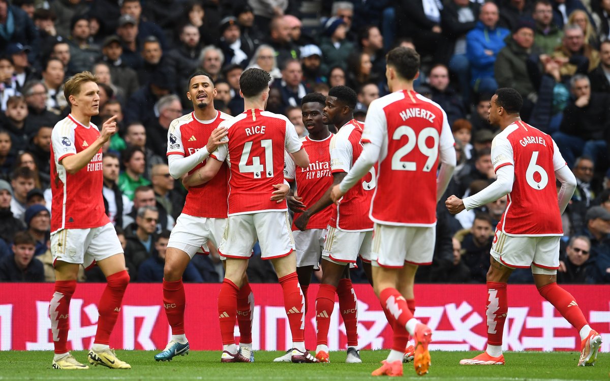 Premier League: Two Horses In Race For Title As Arsenal, Man City Both Win