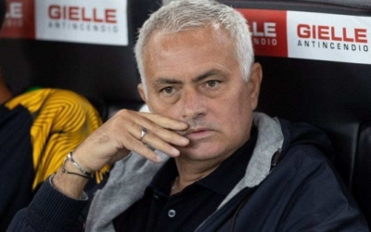 Football: Jose Mourinho Agrees To A Two-year Deal At Fenerbahce