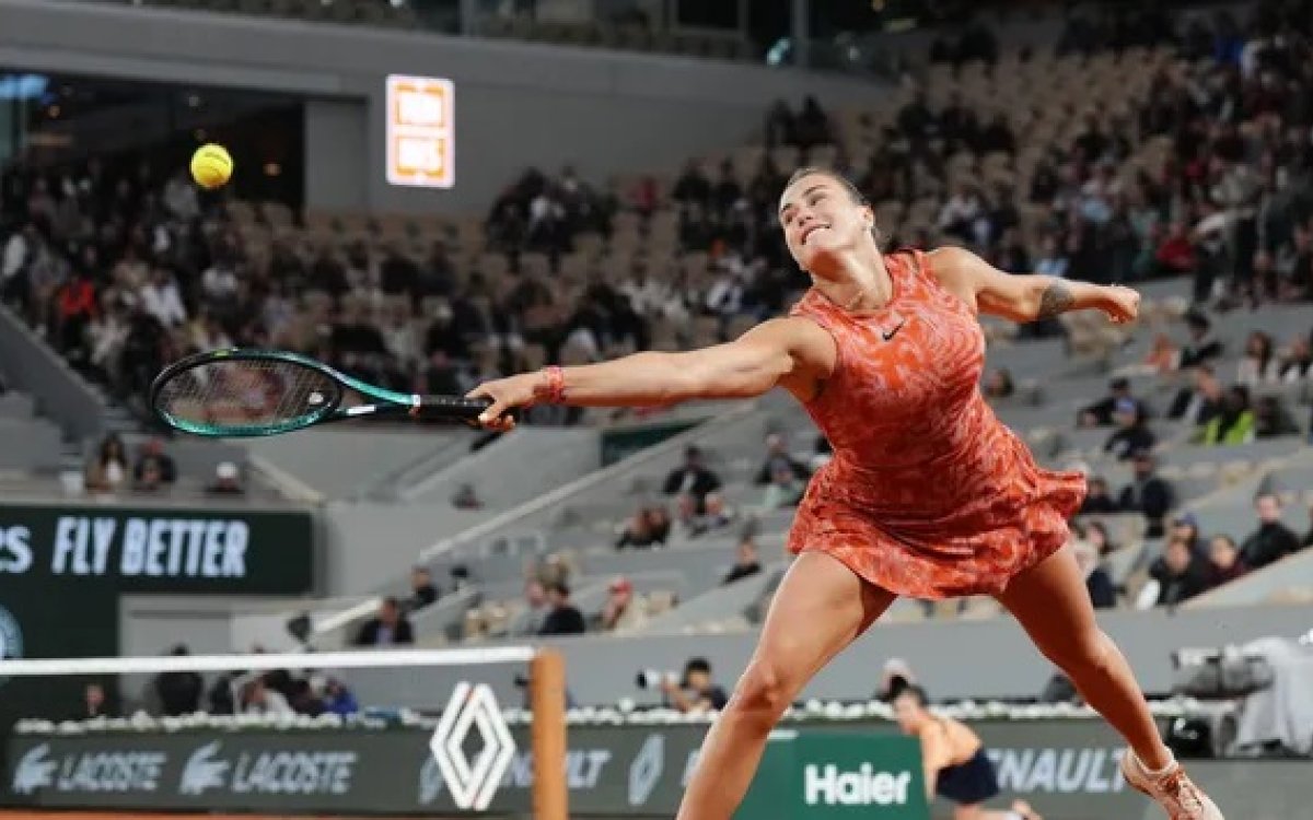 French Open: Sabalenka, Rybakina Ease Into Third Round With Easy Wins