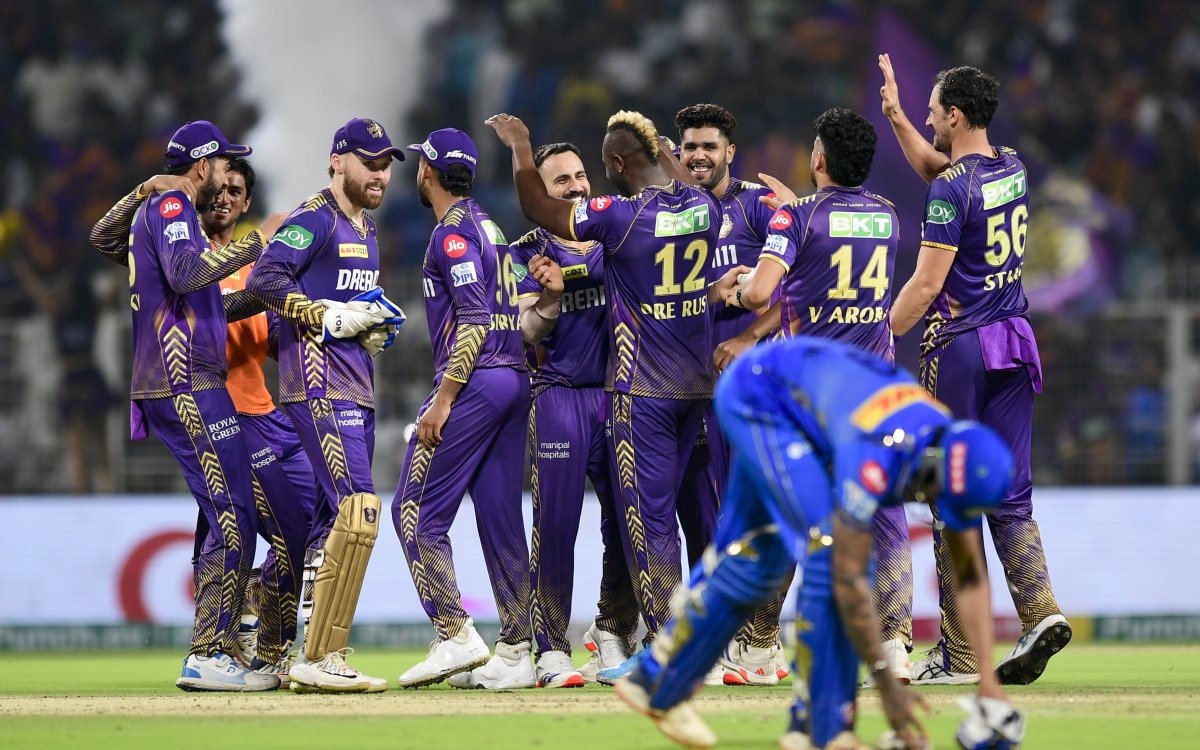 IPL 2024: Brilliant bowling helps KKR beat MI by 18 runs, become first team to reach Playoffs