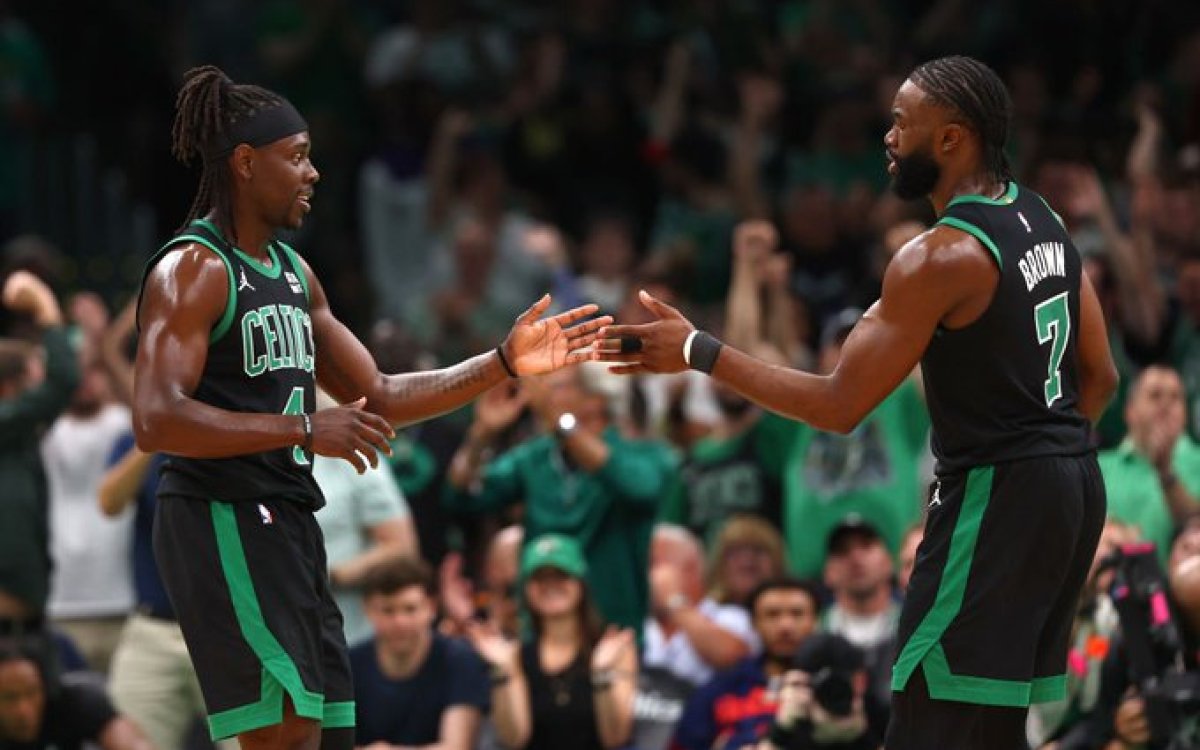 NBA: Brown explodes for 40 as Celtics take 2-0 lead on Pacers in Eastern Conference Finals