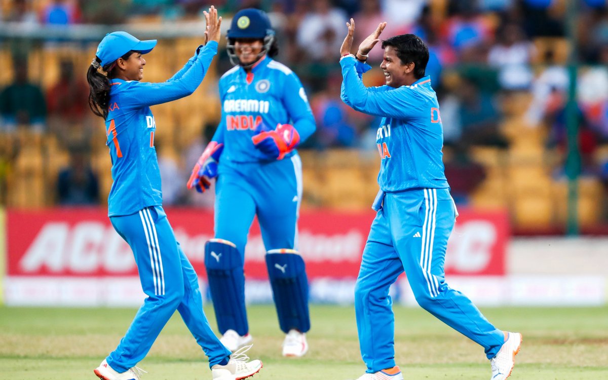 1st ODI: Mandhana, Sobhana Help India Decimate South Africa By 143 Runs (Ld)