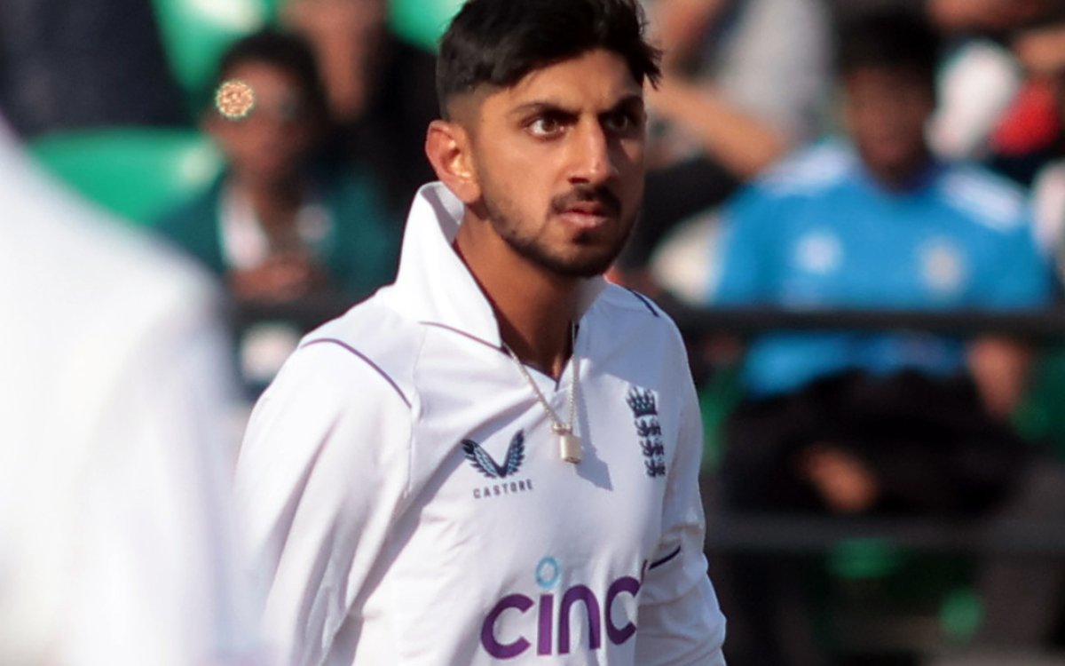 England spinner Shoaib Bashir signs up with Worcestershire on short-term loan