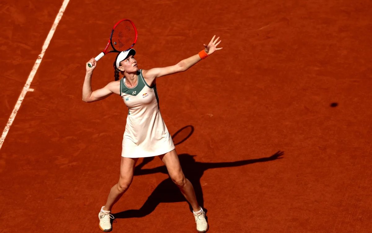 French Open: Rybakina Bests Svitolina To Reach Quarters, Andreeva Storms Ahead