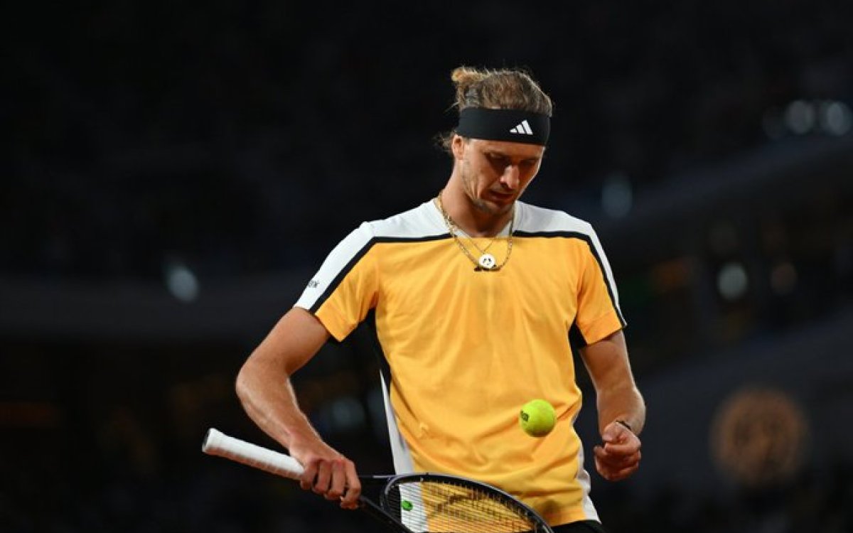 French Open: Zverev reaches fourth straight SF, faces Ruud next