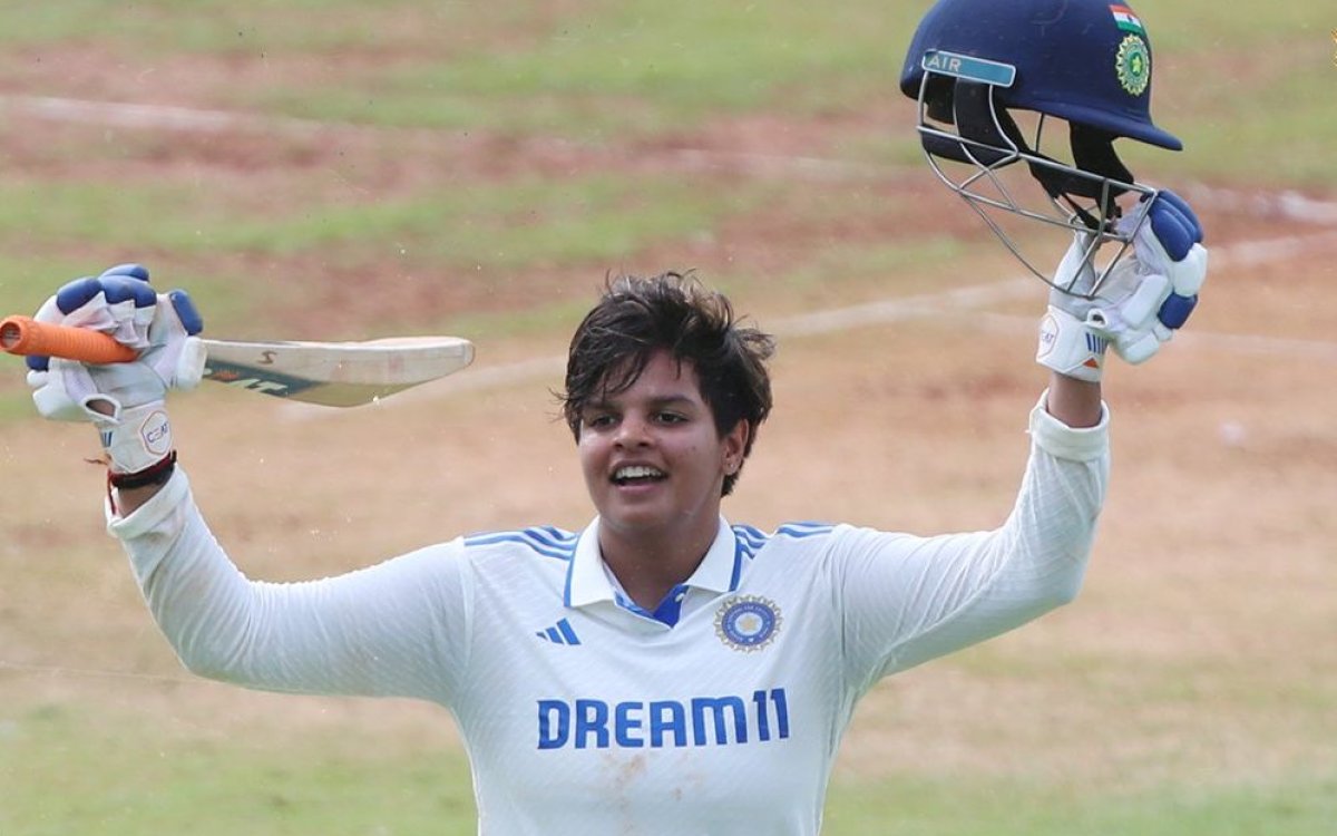 Shafali Varma, Smriti Mandhana Power India-W To Record-breaking Score Vs South Africa On Day 1