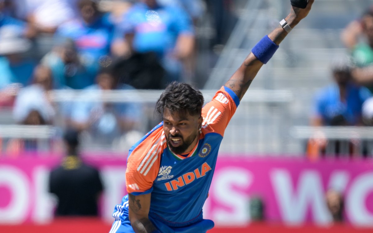 T20 World Cup: Hardik always had confidence in his ability, says bowling coach Mhambrey