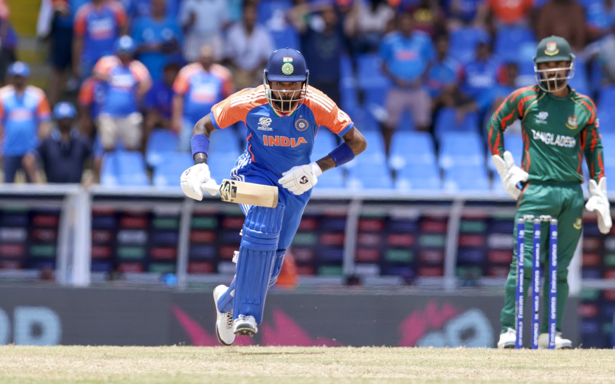 T20 World Cup: Hardik Pandya’s unbeaten 27-ball fifty propels India to a commanding 196/5