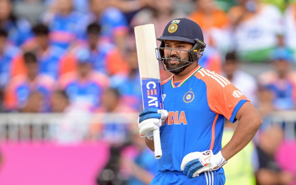 T20 World Cup: Ponting lauds Rohit's 'outstanding captaincy' India's victory vs Pakistan