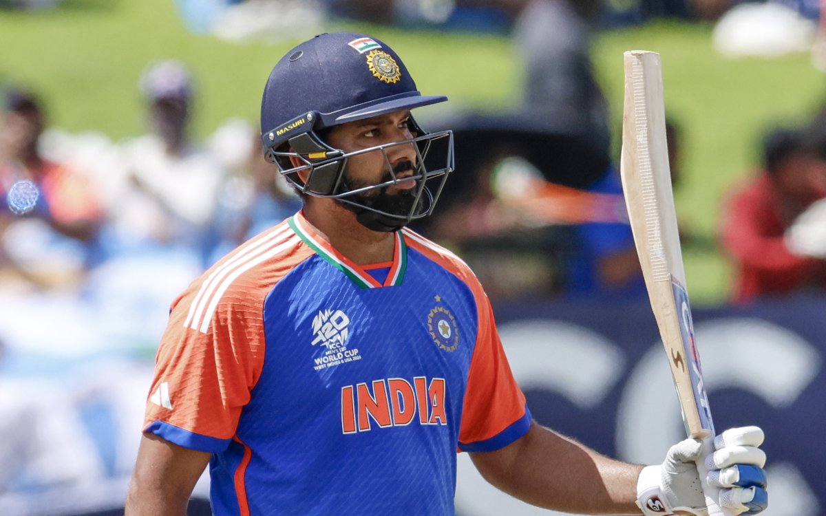 T20 World Cup: Rohit Sharma Six Runs Away From Surpassing Virat Kohli s Record