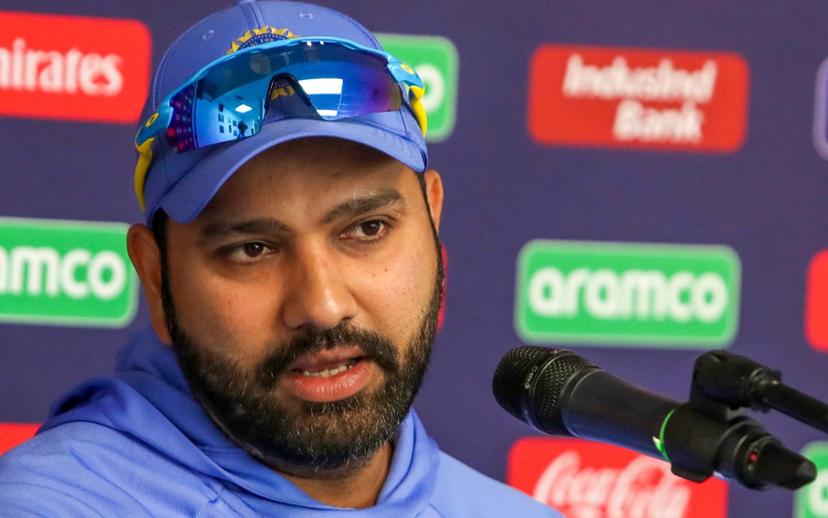 T20 World Cup: Rohit wants 'everyone to chip in best possible way' against Pakistan