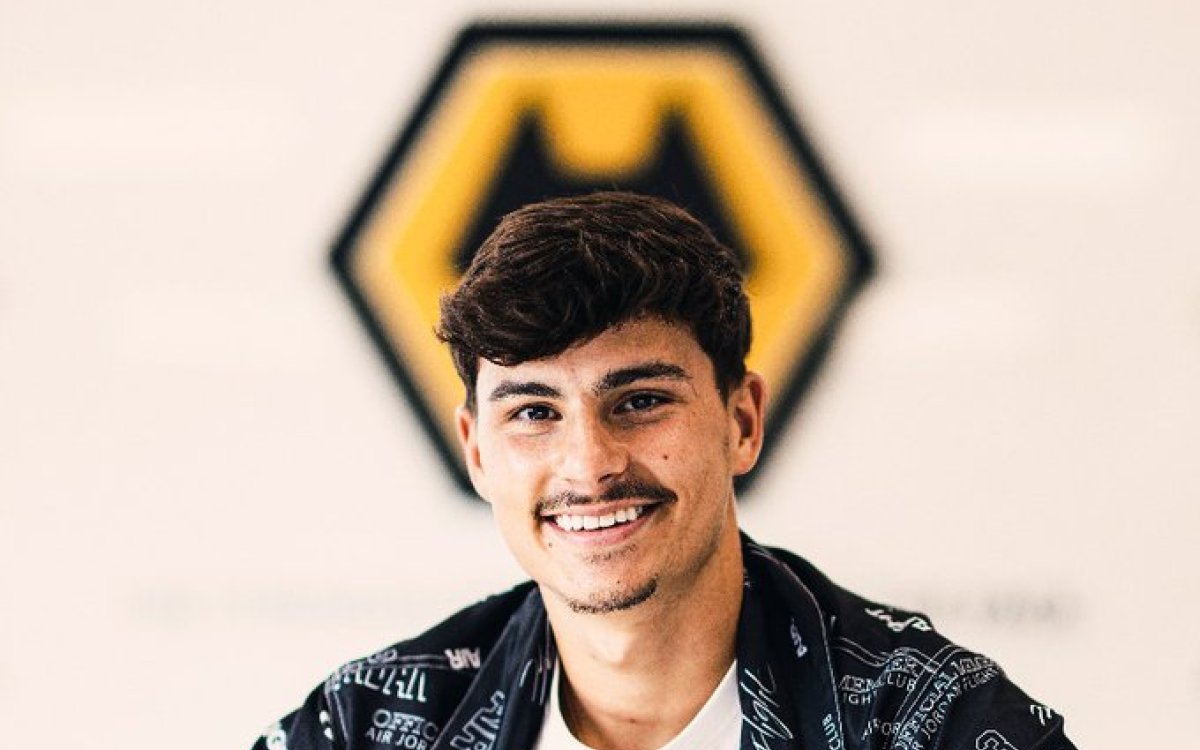 Wolves sign Portuguese winger Rodrigo Gomes from Braga