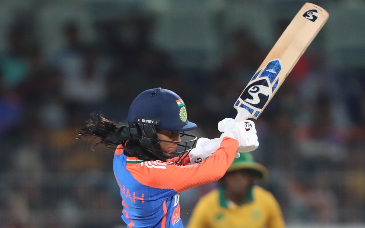 1st T20I: Jemimah's unbeaten fifty goes in vain as India Women lose to South Africa by 12 runs