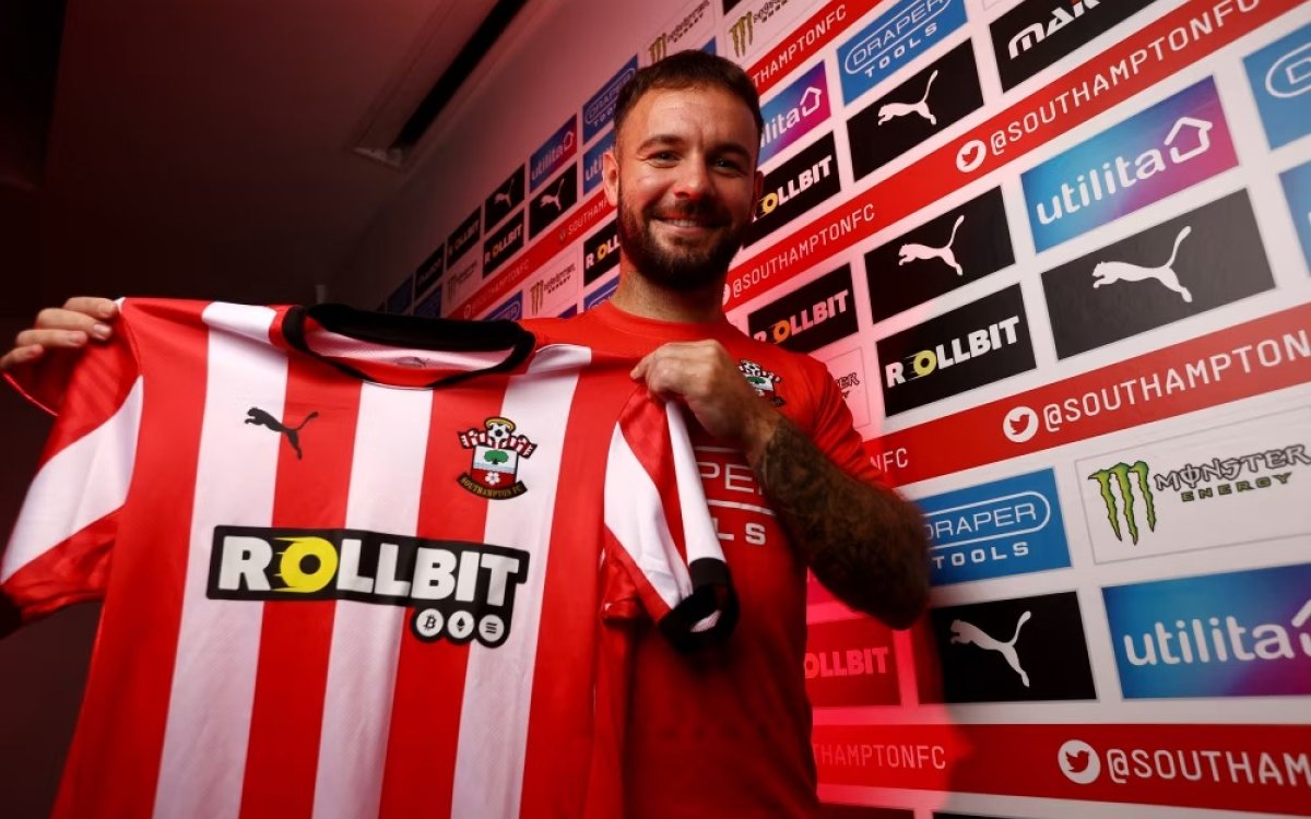 Adam Armstrong Signs 3-year Contract Extension With Southampton FC