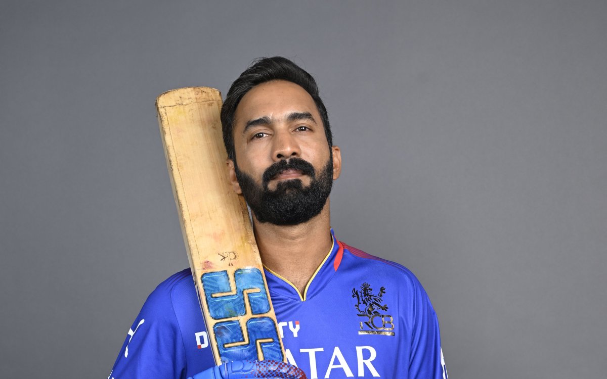 Dinesh Karthik named RCB's batting coach and mentor