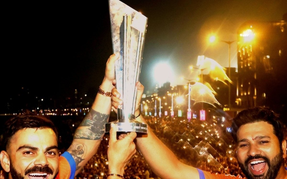 'I cannot forget 2007 but this is more special', Rohit reflects on Team India's open-top bus parade