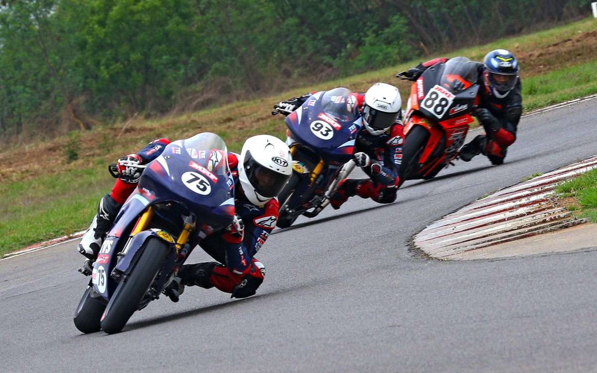 National Motorcycle Racing: Spotlight Trained On Young Guns In Round 2