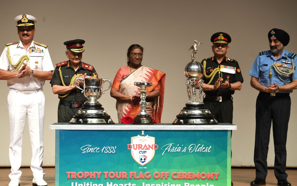 President Murmu Unveils Iconic Durand Cup Trophy