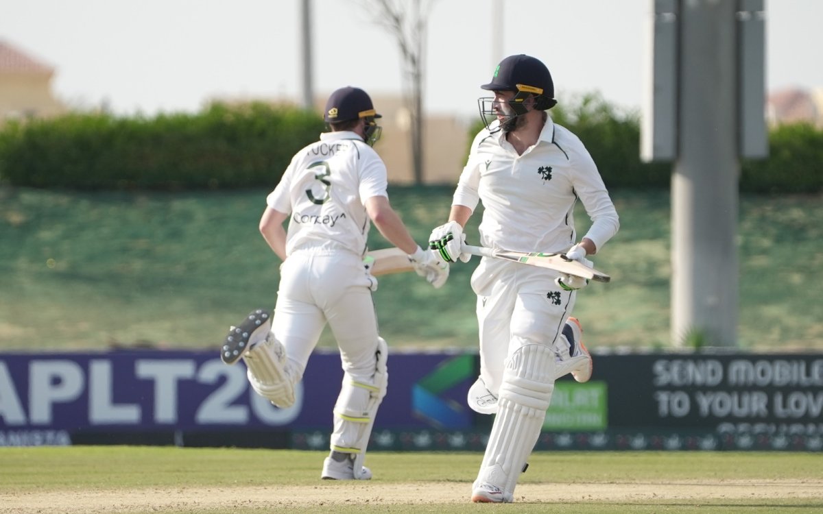 Spinner Gavin Hoey gets maiden Ireland call-up for one-off Test against Zimbabwe