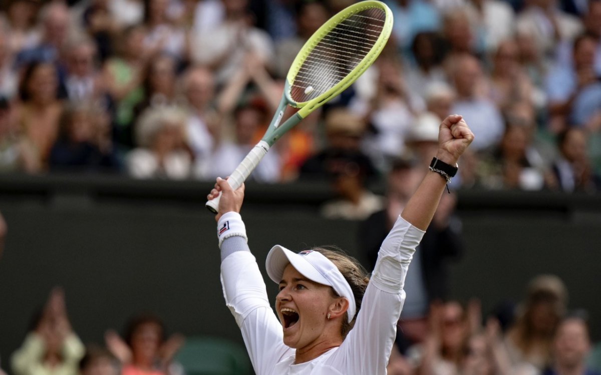 'That’s what she’d want me to do': Krejcikova extends late mentor Novotna's Wimbledon legacy